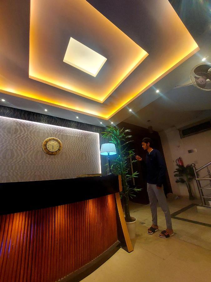 Ap Palace Hotel, Ayodhya المظهر الخارجي الصورة