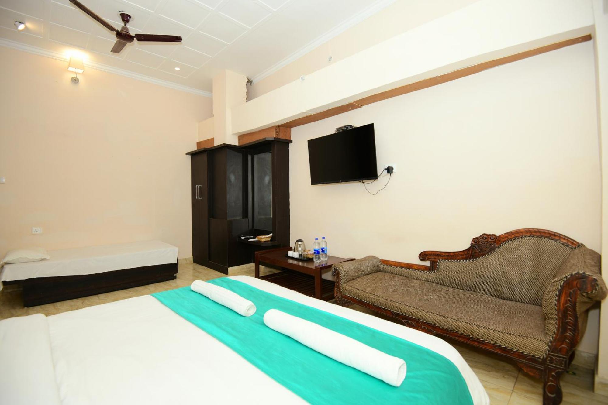 Ap Palace Hotel, Ayodhya المظهر الخارجي الصورة