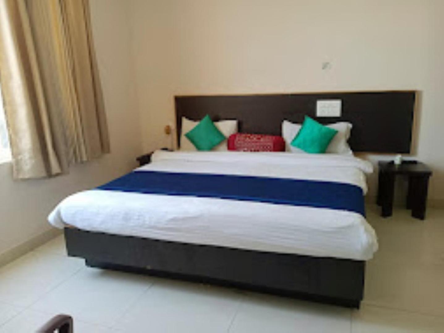 Ap Palace Hotel, Ayodhya المظهر الخارجي الصورة